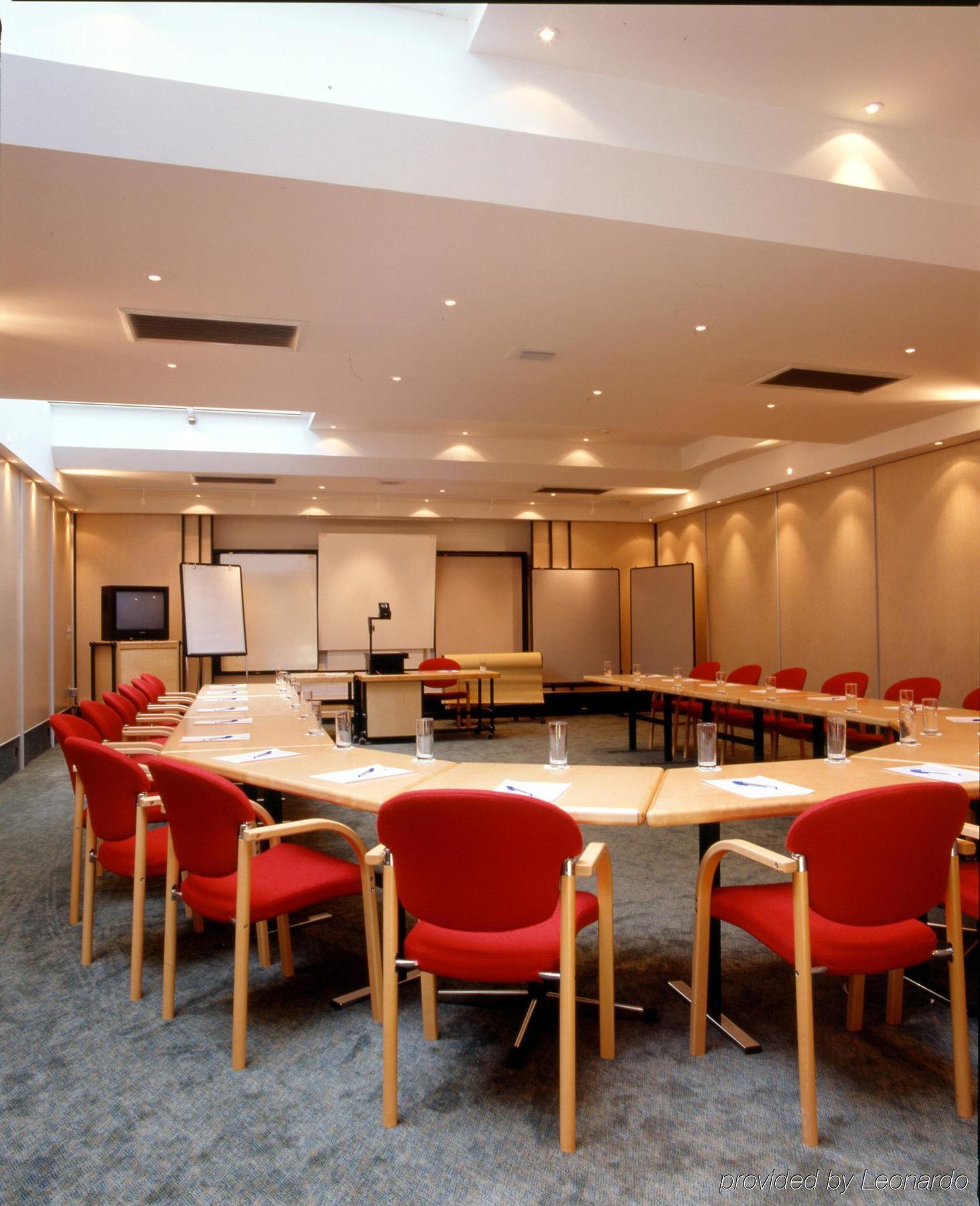 Hotel Ploberger Wels Facilidades foto