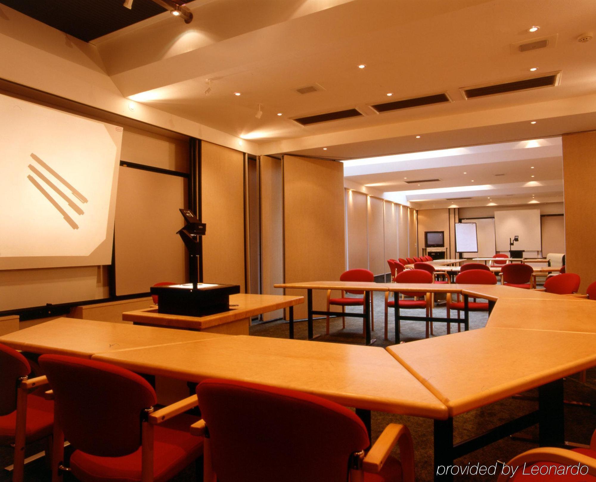 Hotel Ploberger Wels Facilidades foto