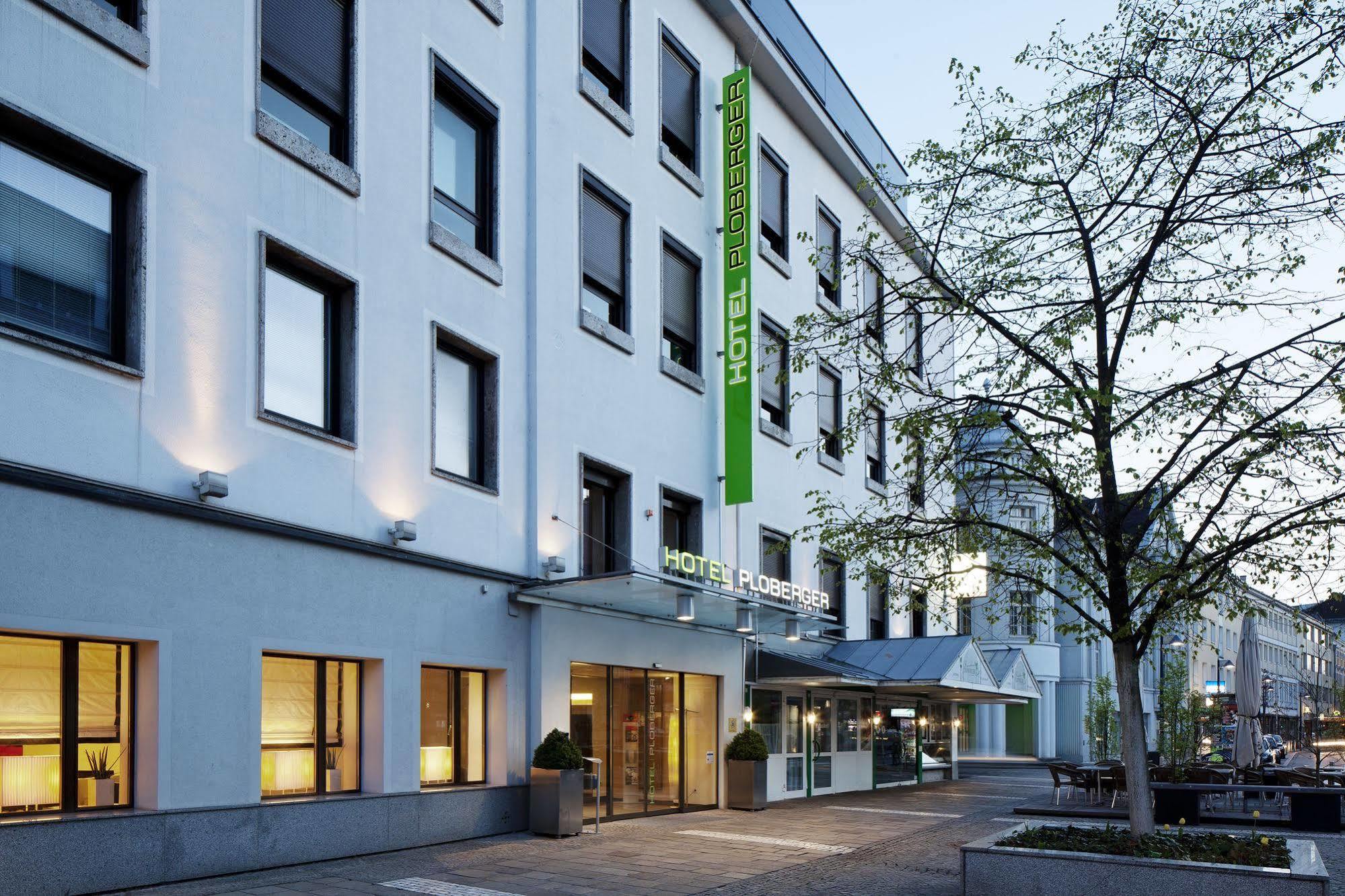 Hotel Ploberger Wels Exterior foto