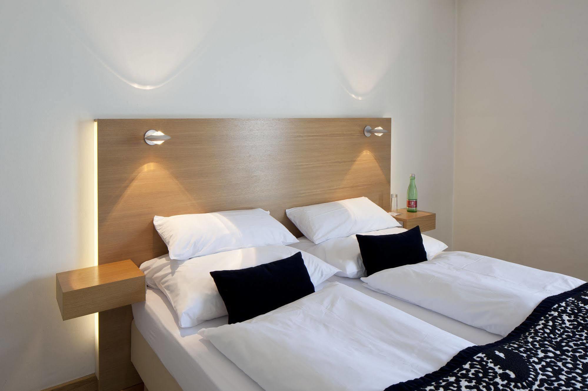 Hotel Ploberger Wels Exterior foto