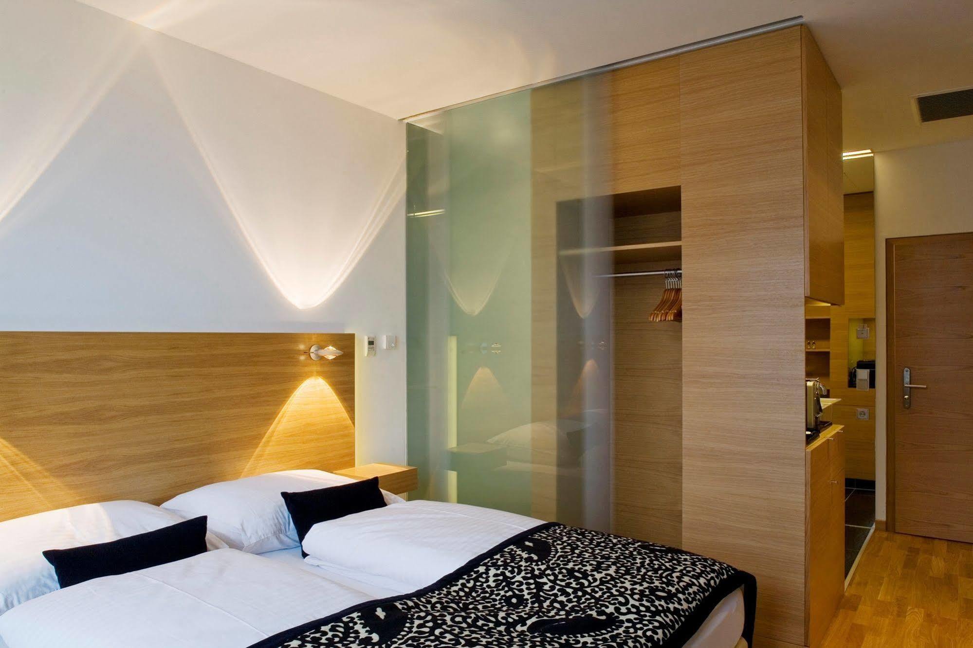 Hotel Ploberger Wels Exterior foto